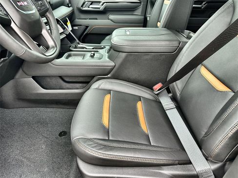 New 2026 GMC Sierra 3500 AT4 w/ AT4 Premium Plus Package image 24