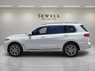 Used 2021 BMW X7 xDrive40i w/ Premium Package 2 AWD/4WD video 2