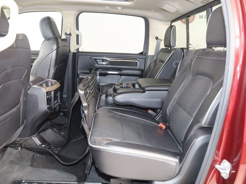 Used 2020 RAM 1500 Laramie AWD/4WD image 50