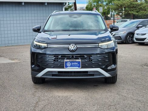 Certified 2026 Volkswagen Tiguan SE AWD/4WD image 2