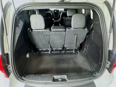 Used 2018 Dodge Grand Caravan GT FWD image 33