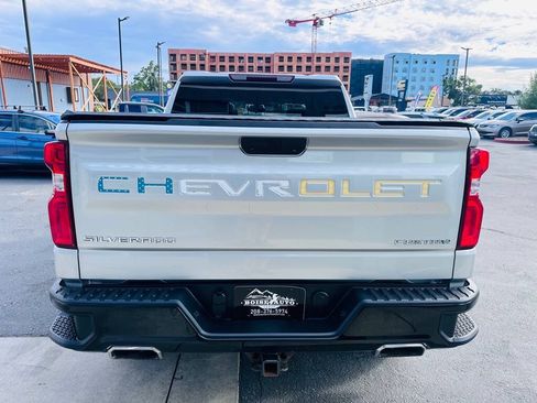 Used 2020 Chevrolet Silverado 1500 Custom Trail Boss w/ Custom Convenience Package AWD/4WD image 6