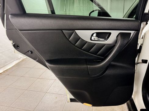 Used 2013 INFINITI FX37 Limited Edition image 16