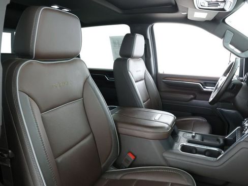 Used 2024 GMC Sierra 2500 Denali w/ Denali Reserve Package image 22