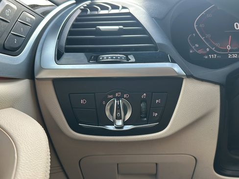 Used 2021 BMW X3 xDrive30i w/ Executive Package image 37