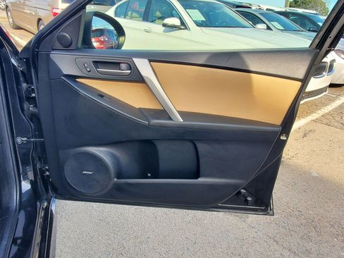 Used 2012 MAZDA MAZDA3 s Touring image 18