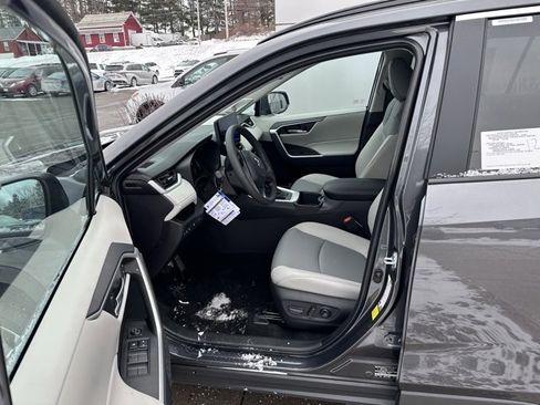 New 2025 Toyota RAV4 XLE Premium image 19