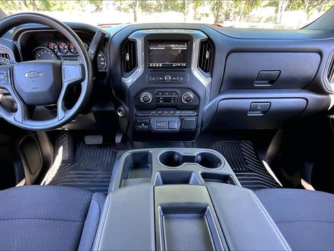 Used 2025 Chevrolet Silverado 2500 Custom w/ Custom Convenience Package image 7