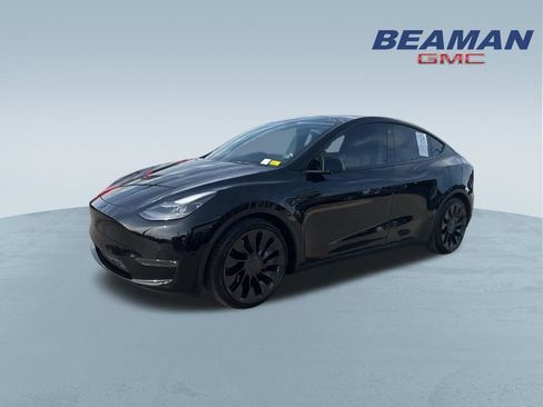 Used 2022 Tesla Model Y Performance AWD/4WD image 3