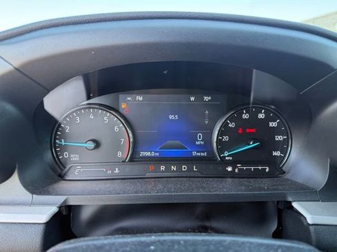 Used 2023 Ford Explorer XLT w/ Equipment Group 202A AWD/4WD image 17