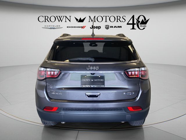 Used 2023 Jeep Compass Latitude w/ Convenience Group AWD/4WD image 13