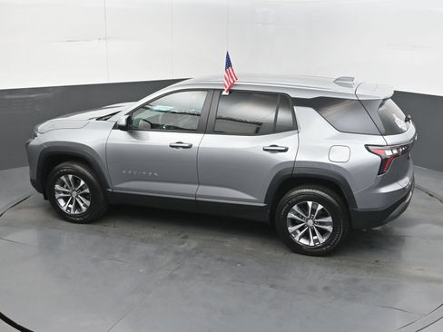 Used 2026 Chevrolet Equinox LT FWD image 35