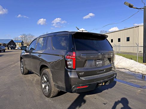 Used 2021 Chevrolet Tahoe Z71 w/ Z71 Signature Package image 7