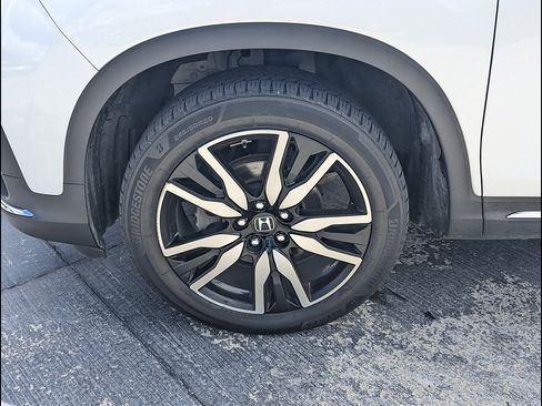 Used 2022 Honda Pilot Touring image 14