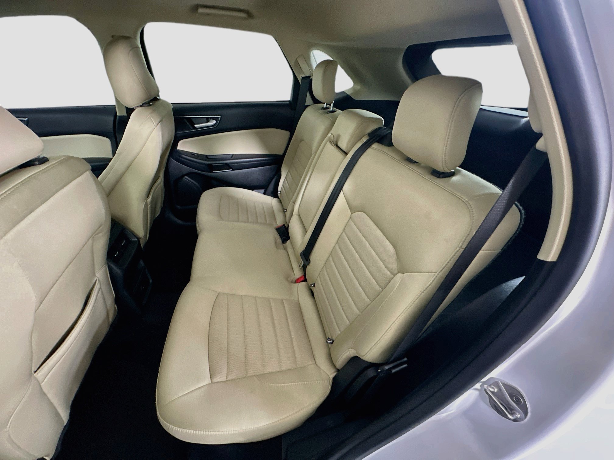 Used 2022 Ford Edge SE w/ Black Appearance Package AWD/4WD image 27