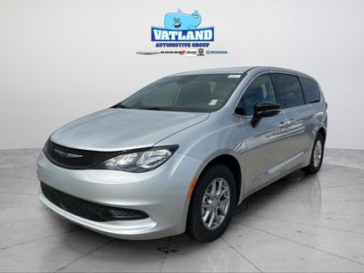 New 2026 Chrysler Voyager LX