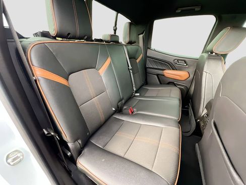 Used 2023 GMC Canyon AT4 image 27