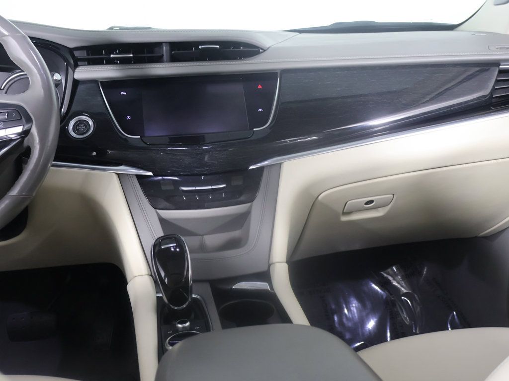 Used 2020 Cadillac XT6 Premium Luxury AWD/4WD image 30