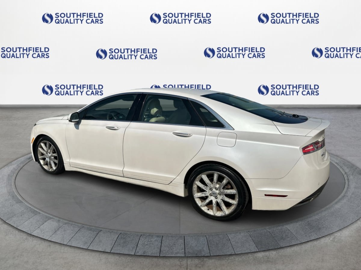 Used 2015 Lincoln MKZ AWD w/ Equipment Group 102A Reserve image 3