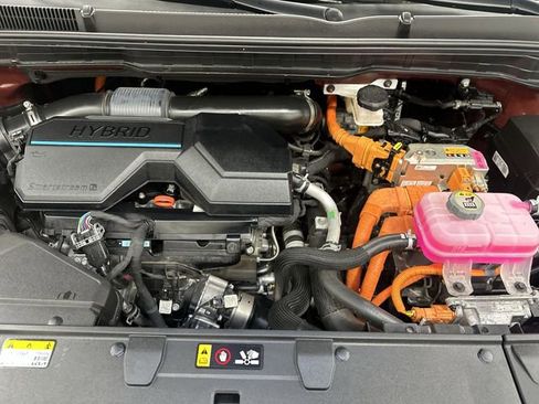 Certified 2025 Kia Carnival LXS FWD image 18