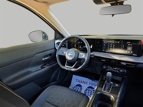 New 2026 Nissan Kicks SV w/ SV Premium Package image 10