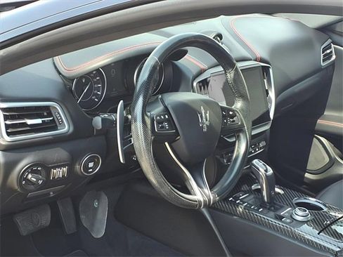 Used 2022 Maserati Ghibli Modena Q4 image 8