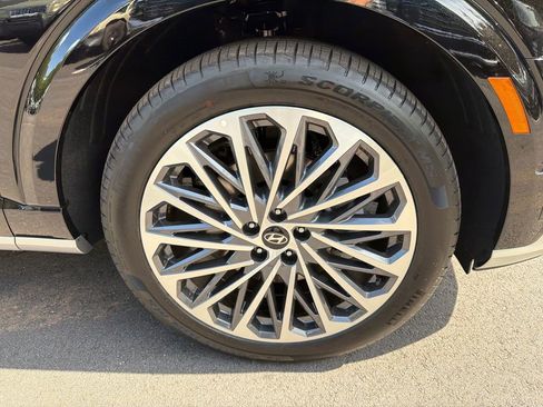 New 2026 Hyundai Palisade Calligraphy AWD/4WD image 13