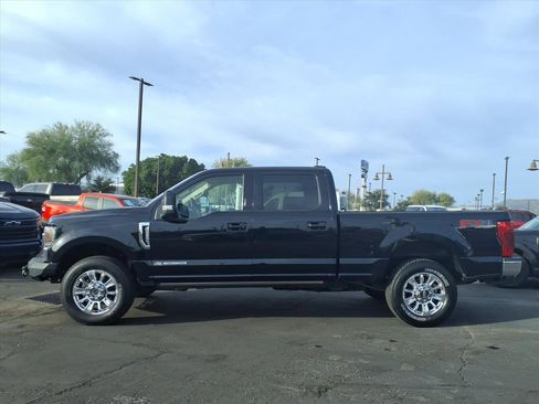 Used 2020 Ford F250 Lariat w/ Lariat Ultimate Package image 3