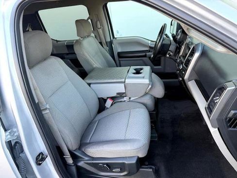 Used 2017 Ford F150 XLT w/ Equipment Group 302A Luxury image 13
