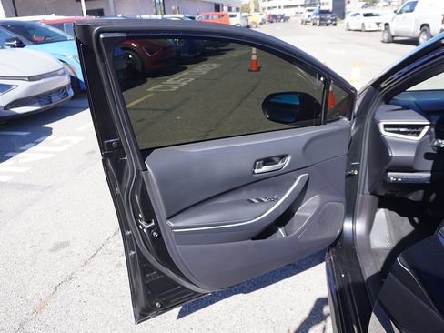 Used 2021 Toyota Corolla SE image 19