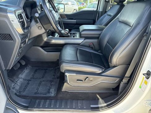 Used 2022 Ford F150 Lariat w/ Equipment Group 502A High AWD/4WD image 18