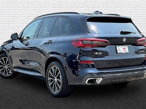 Used 2023 BMW X5 xDrive45e w/ M Sport Package AWD/4WD image 4