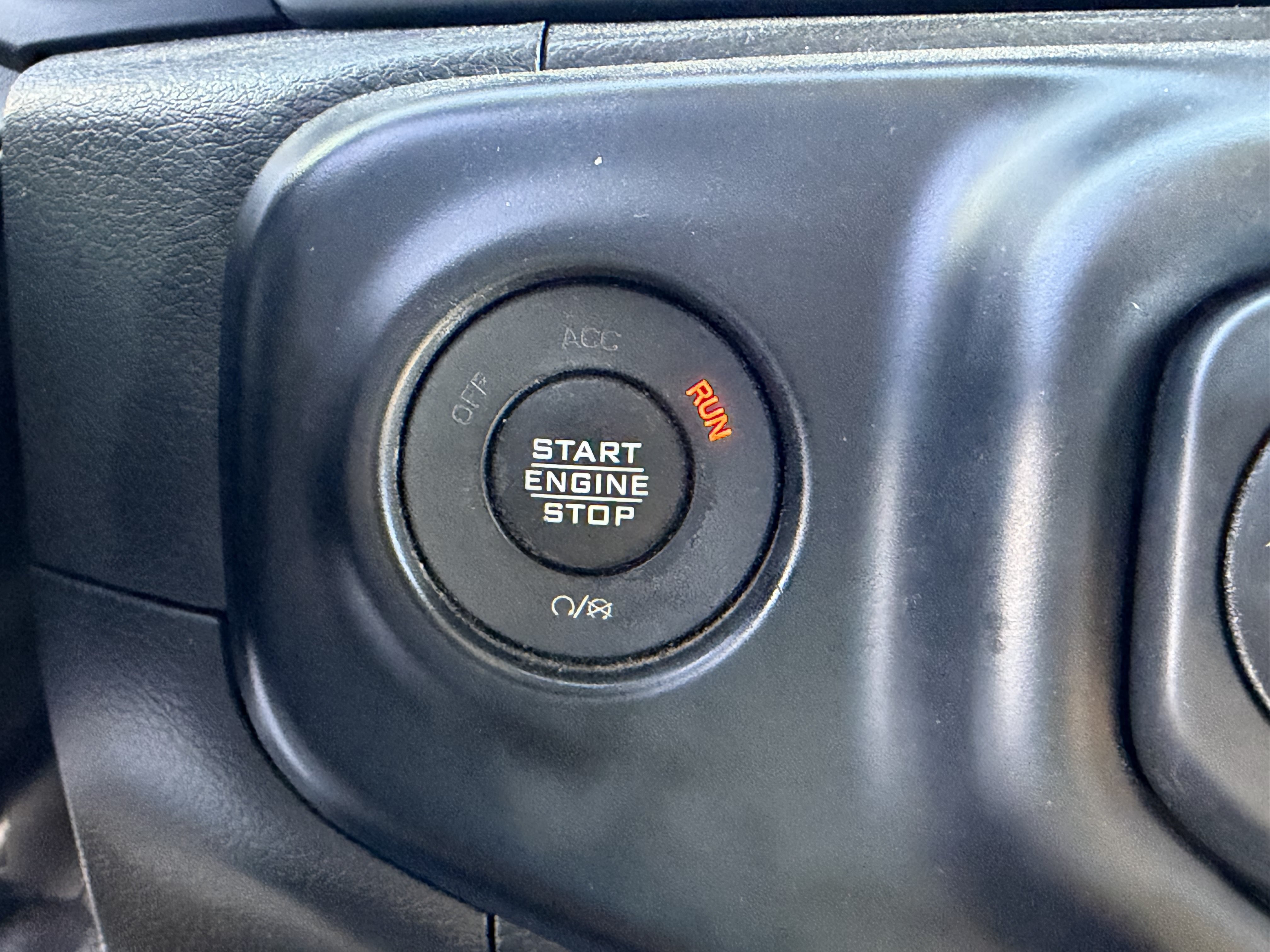Certified 2022 Jeep Wrangler Rubicon w/ Cold Weather Group AWD/4WD image 27
