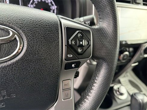 Used 2021 Toyota 4Runner SR5 Premium image 19