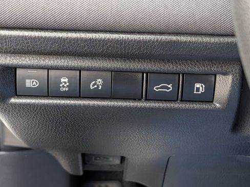 Used 2025 Toyota Camry LE image 23