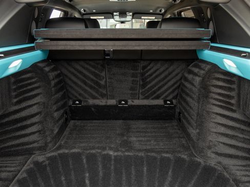 New 2026 Rolls-Royce Cullinan Black Badge image 36