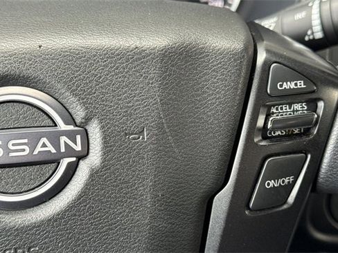 Used 2023 Nissan Frontier SV image 38