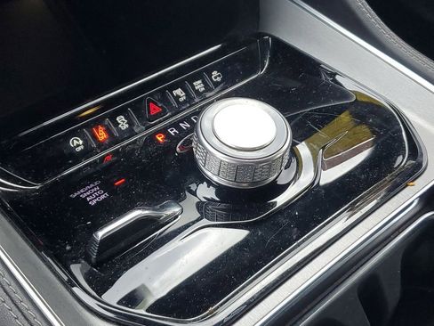 Used 2023 Jeep Wagoneer Series II image 18