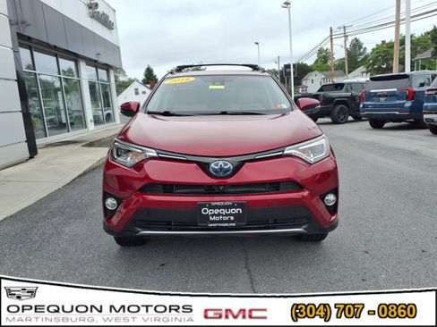 Used 2018 Toyota RAV4 Limited image 4