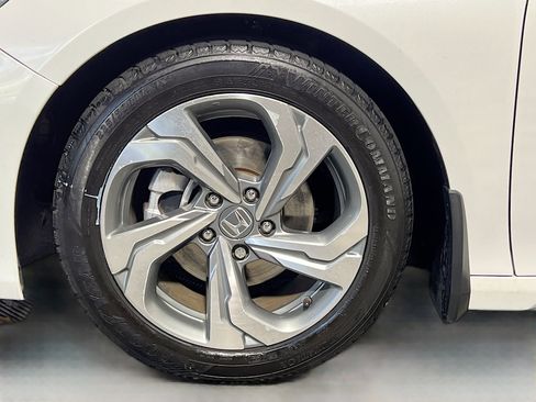 Used 2018 Honda Accord EX-L image 12