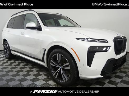 Certified 2024 BMW X7 xDrive40i w/ Executive Package AWD/4WD image 1