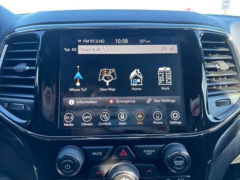 Used 2021 Jeep Grand Cherokee Laredo X image 19