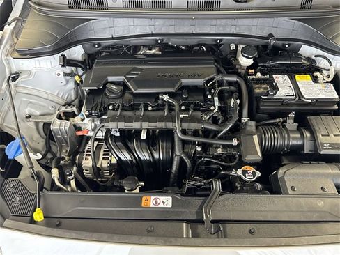 Used 2023 Hyundai Kona SEL image 27