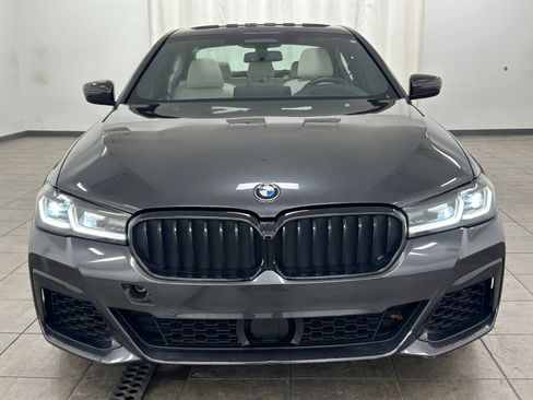 Used 2023 BMW 540i xDrive w/ M Sport Package image 7