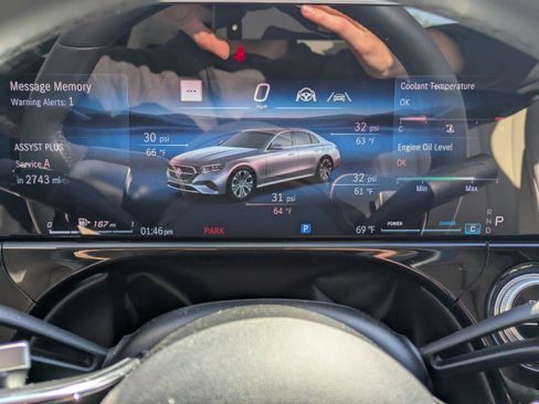 Used 2025 Mercedes-Benz E 350 E 350 image 19