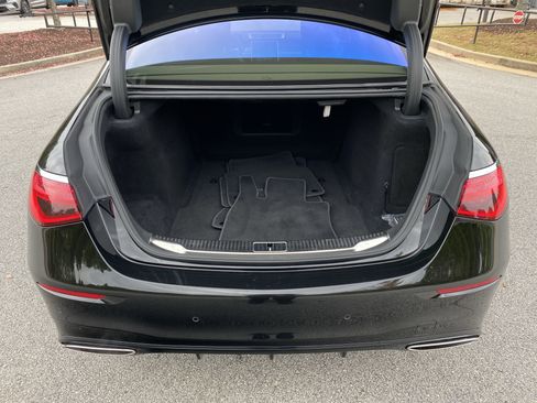 Used 2022 Mercedes-Benz S 580 S 580 image 64