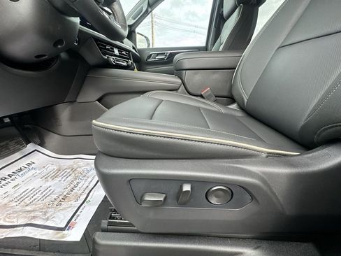 New 2026 Chevrolet Tahoe Premier image 12