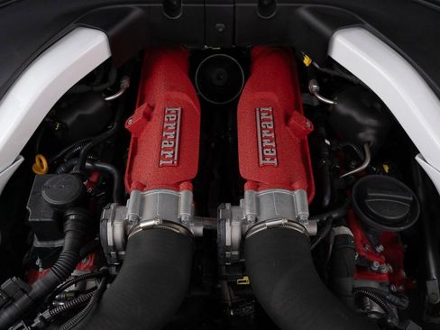 Used 2022 Ferrari Portofino M image 52