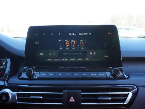 Used 2022 Kia Seltos SX w/ Sunroof Package image 39