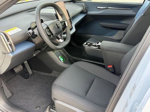 New 2026 Volvo EX30 Ultra image 18